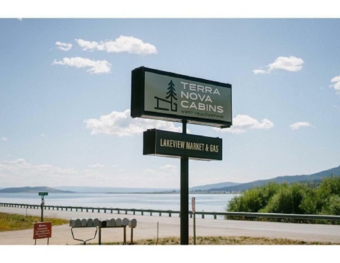 Terra Nova Cabins 웨스트 엘로스톤 외부 사진
